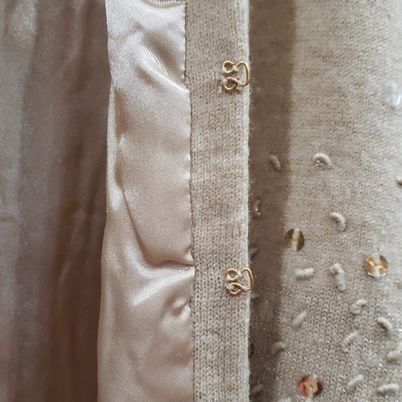 Stunning! Liz Claiborne Sweater Jacket, beaded and sequins on sleeve/bottom - Picture 4 of 8